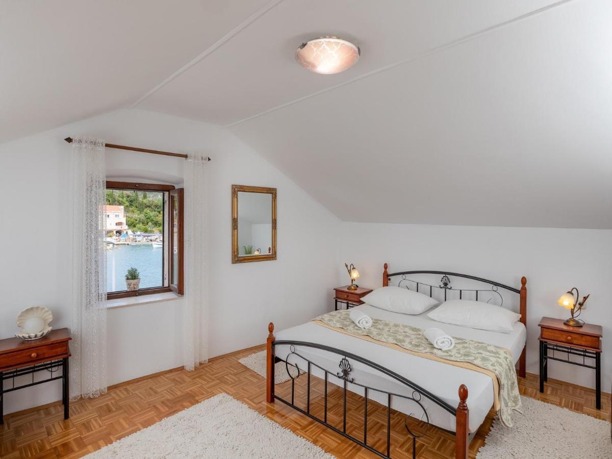 Holiday Home By The Sea - Nina & Kate Ston Buitenkant foto